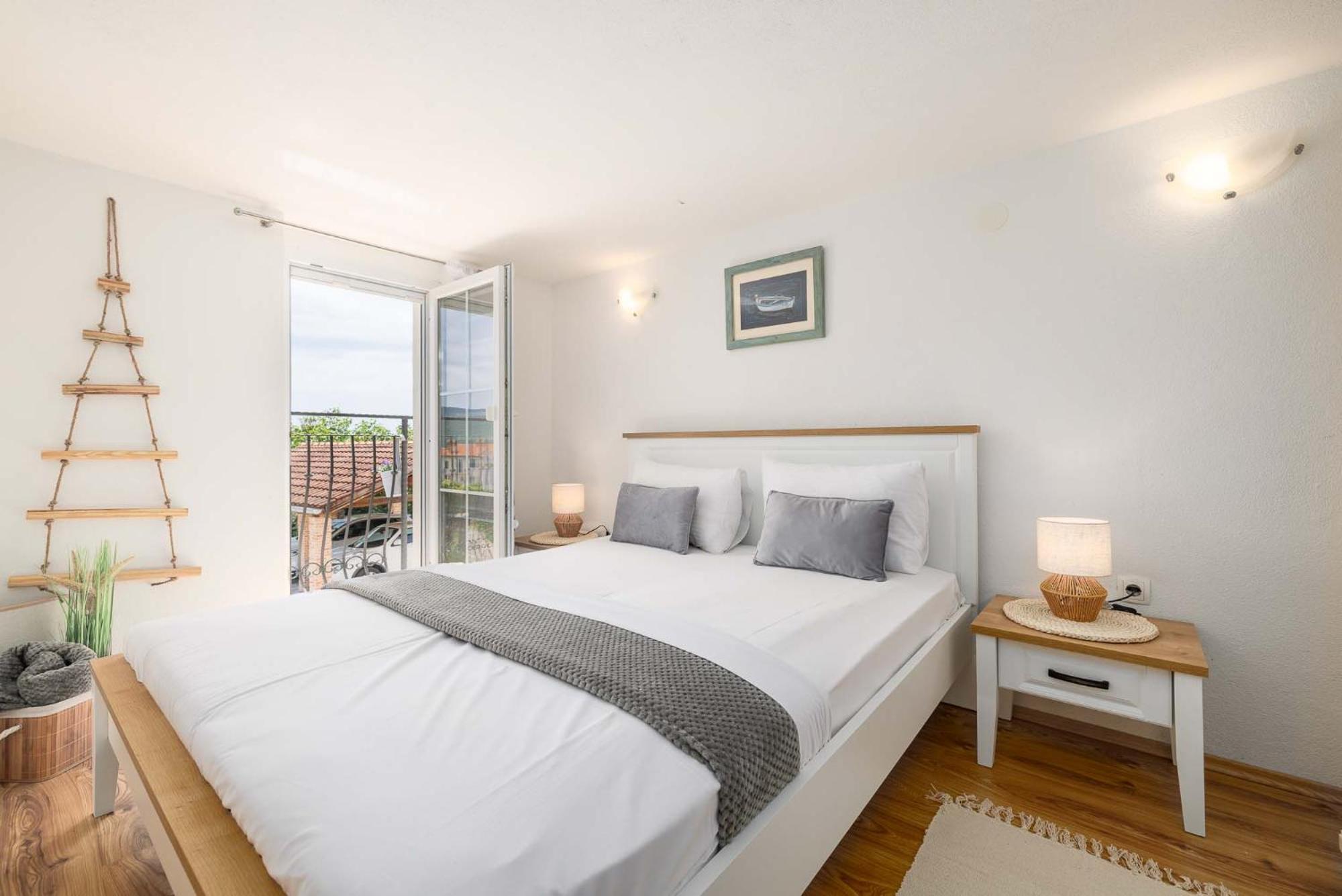 Apartment Katalin Kornić מראה חיצוני תמונה
