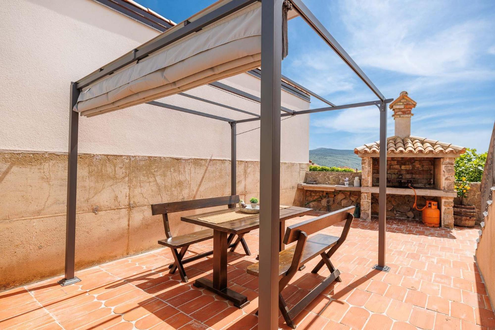 Apartment Katalin Kornić מראה חיצוני תמונה